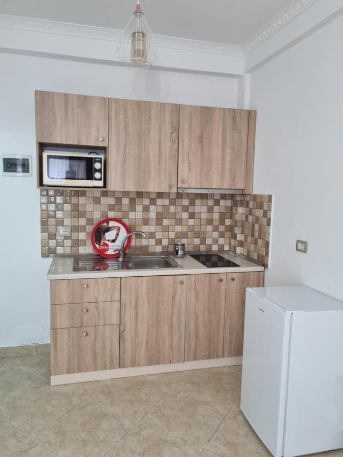 My Holiday House Hotel Durres Exterior photo