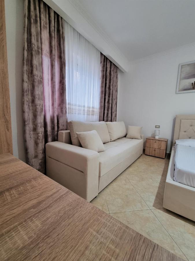 My Holiday House Hotel Durres Exterior photo