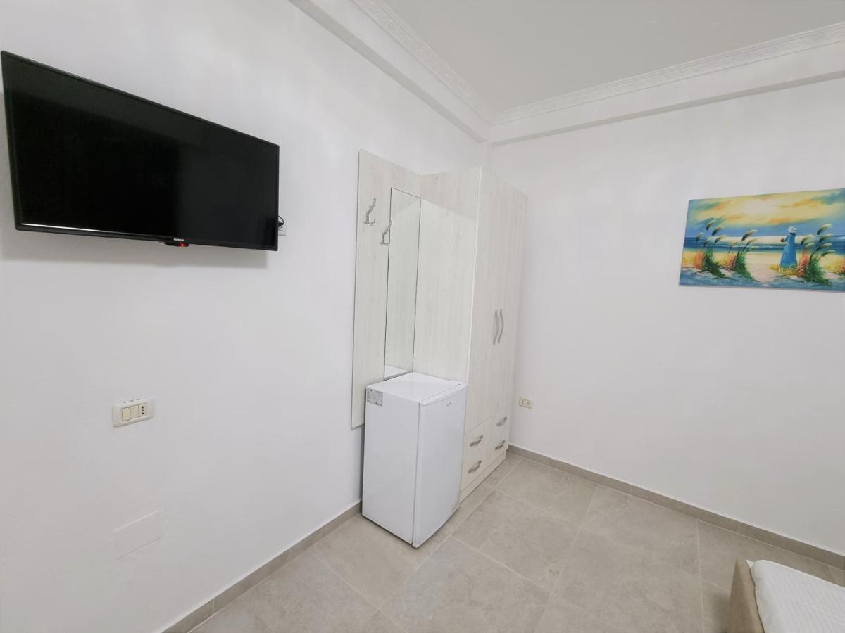 My Holiday House Hotel Durres Exterior photo