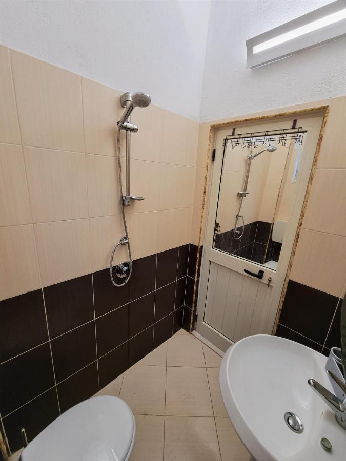 My Holiday House Hotel Durres Exterior photo