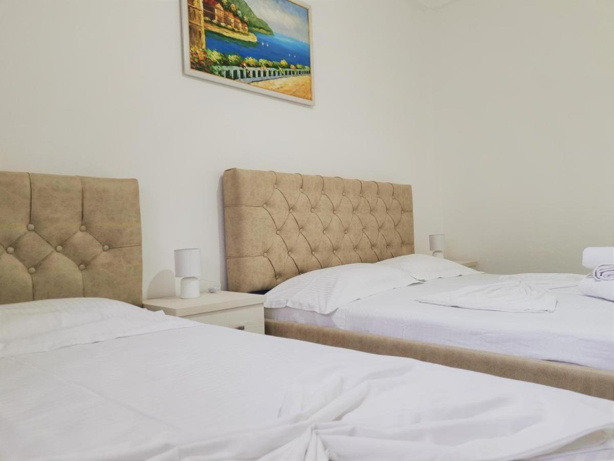 My Holiday House Hotel Durres Exterior photo