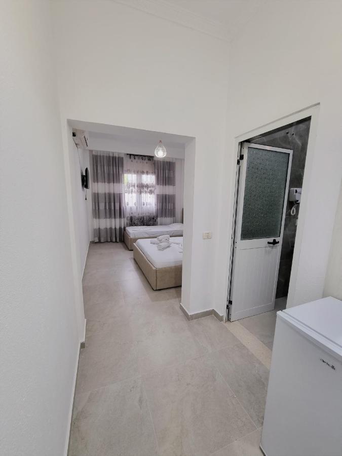 My Holiday House Hotel Durres Exterior photo