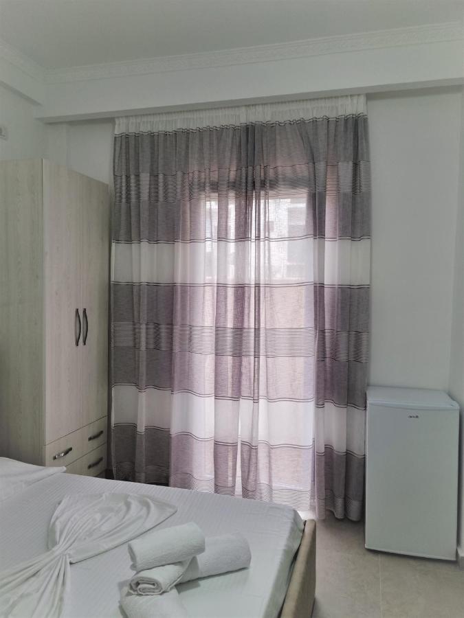 My Holiday House Hotel Durres Exterior photo